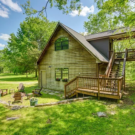 Cozy Cottage - 4 Miles To Downtown Franklin!